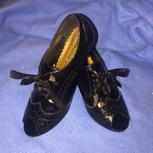 Madden Girl, vintage-style heels, Sz 6.5